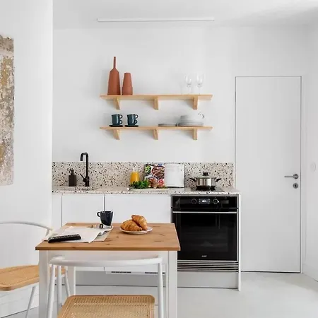 Guestready - Bright Near Money Museum * リスボン