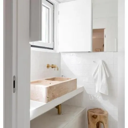 Guestready - Bright Near Money Museum Apartment Lissabon